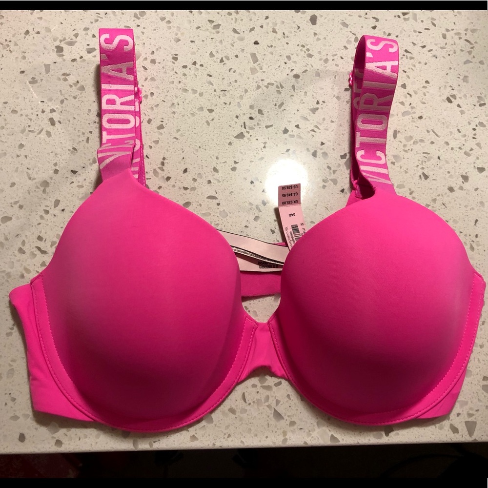 Victoria’s Secret Lightly Lined Demi T-Shirt Bra
